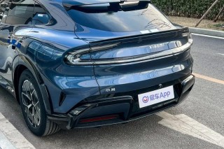 小米卢伟冰：小米YU7将于5月下旬公布相关信息