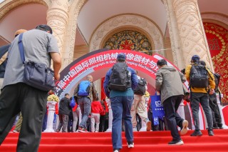 器材云集活动丰富参展热情高 2023ChinaP&E隆重开幕