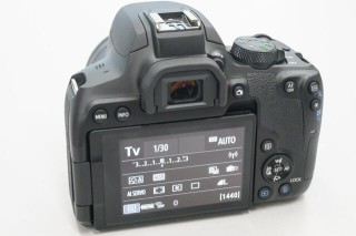 背部按键有变 EOS 850D细节照曝光