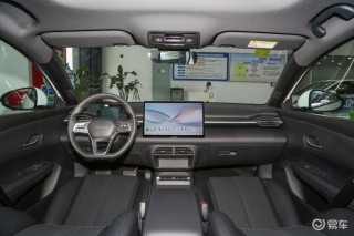 比亚迪e7正式上市 上市限时价9.88万元起