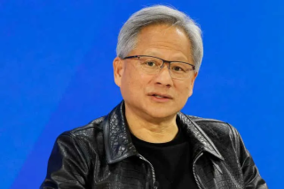 英伟达黄仁勋：生成式AI的下一波浪潮是“物理AI”