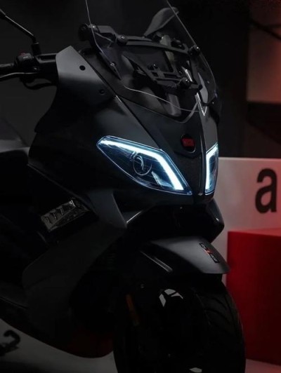 aprilia SRMax250 S版上市 售价26800元