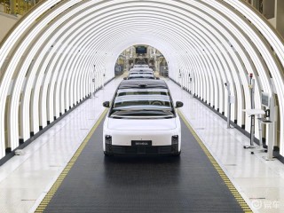 理想MEGA Home家庭特别版下线 将于5月23日陆续开启全国交付