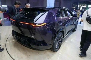 马自达EZ-60将于9月底上市 现已开启小订