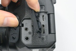 背部按键有变 EOS 850D细节照曝光