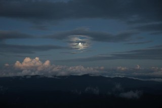 佳能发布恒定F2.8光圈轻量化超广角变焦镜头RF16-28mm F2.8 IS STM
