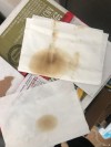 机油滴到纸上正常图片，餐巾纸可以代替机油试纸吗