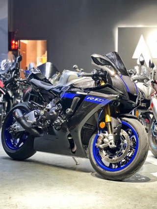 雅马哈YZF-baidu09R1 R1M上市 售价22.98万起