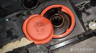 机油烧干后自动熄火会拉缸吗？机油烧干了可以直接加吗