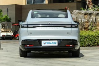 零跑B01第10000台整车下线 售价8.98万元起