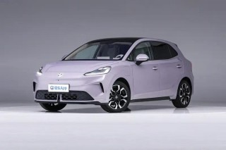 全新MG4 24小时小订突破11067台 预售价7.38万元起