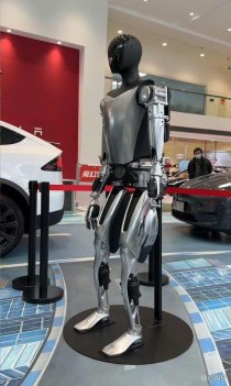 继特斯拉之后 BMW也加入人形机器人大军