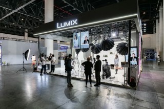 出色直播搭建方案 松下携LUMIX S5M2亮相成都国际直播节