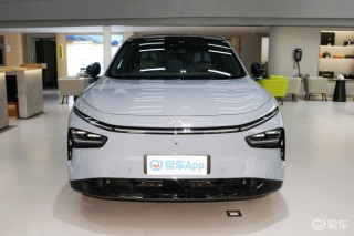 小鹏G7搭载车端“VLA+VLM”模型 能看懂广告牌及地标