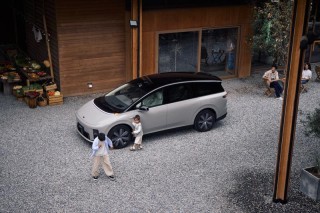 理想i8将于7月17日开启预订 定位家庭六座纯电SUV