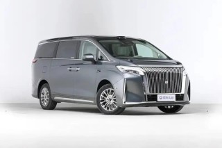 魏牌全新高山上市24小时大定突破5900辆 售30.98万元起