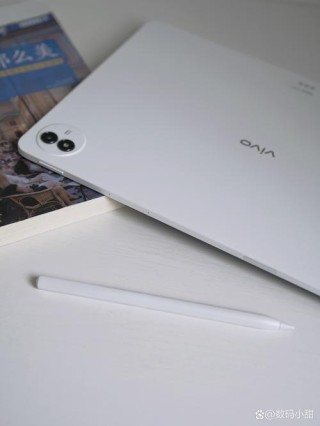 曝vivo Pad5 Pro将推出超轻版 厚度5.94mm 重578g