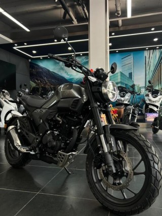 本田动作真的多 CRF190L曝光 中排涨价