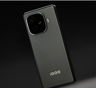 iQOO Z10 Turbo+性能续航体验 双王炸名不虚传