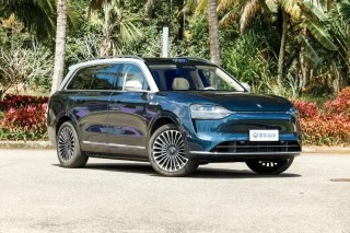 2025款问界M9上市43天大定突破5万台 售46.98万元起