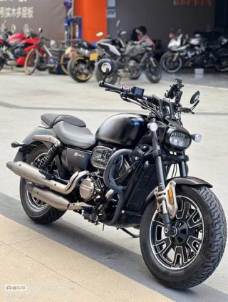 眼红不？QJMOTOR闪350北京首批车主提车