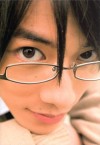 私底下的佐藤健也好會！根本是高手～ 「你有喜歡上上白石萌音嗎？」面對直播APP上粉絲的問題，他這樣回答……