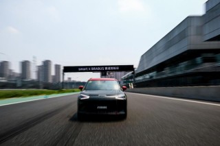 2026款smart #1 BRABUS性能版首发亮相 将于8月焕新上市