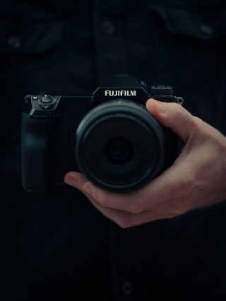 富士胶片发布 全新无反中画幅数码相机FUJIFILM GFX100S