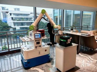 机器人本体企业开启“智能”探索