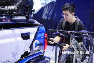 2025上海车展：江淮悍途PHEV亮相