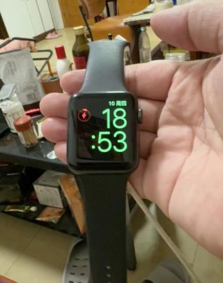 Apple Watch 3不在服务区,用户急坏了
