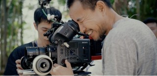 惊喜不断！《我和我的祖国》摄影师简立威用索尼CineAltaV 2解锁高效拍摄 ... ...