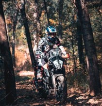 KTM 390 ADV标准悬挂版上市 售56800元