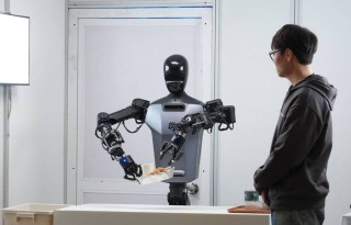 天津大学科学家突破人类大脑器官成功驱动机器人