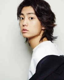 伊藤健太郎被釋放，淚眼盈眶向大眾謝罪：「會用一生償還」