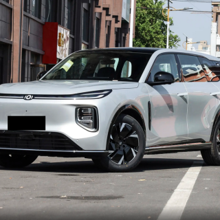 想买15万级家用SUV？续航、空间表现出色，这车了解一下