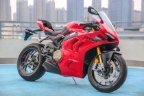 杜卡迪Panigale V4 V4S上市 售25.9万起