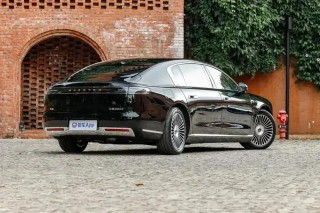 鸿蒙智行：尊界S800大定突破6500台