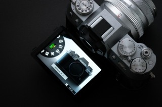 富士轻量化FUJIFILM X-T50无反数码相机发布