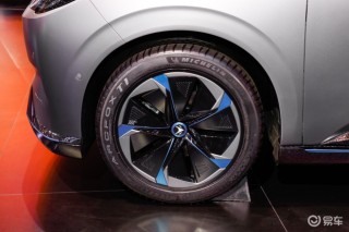 极狐T1将于下半年上市 定位小型纯电SUV