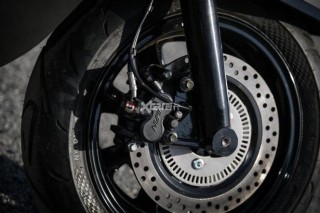 配置动力双提升 试驾Sixties 250Si HPE