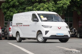 2025款五菱扬光家族上市 售价7.98万元起