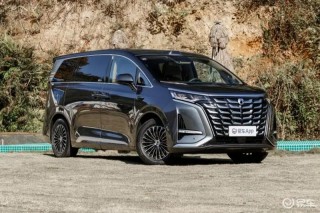 腾势D9第25万台量产车下线 全球首款达成25万台量产新能源MPV