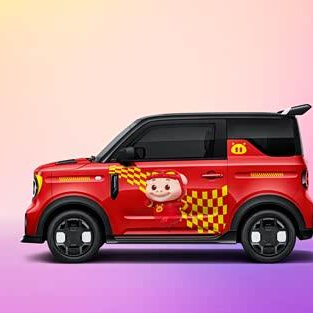 【E汽车】吉利熊猫卡丁猪猪侠联名款8月15日震撼登场