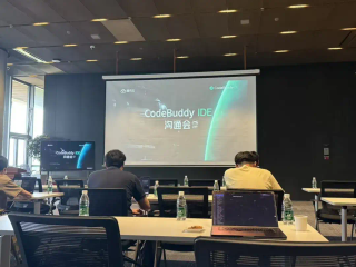 新的CodeBuddy IDE测了，我们感受到腾讯搞定创意人士的野心