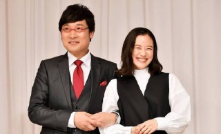 【日娛】「南海甜心」山里亮太♡蒼井優舉行結婚記者招待會～ 細數丈夫各種優點，放閃無極限！
