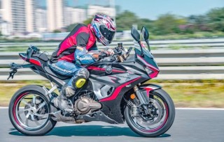 QJMOTOR赛550跑车正式上市 售价35999元