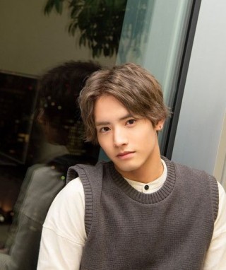 謙虛、性格好！赤楚衛二在「30歲處男」後作品邀約不斷～