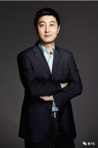 AI大牛景鲲离职百度，CIO李莹接任小度CEO