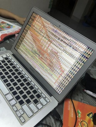 笔记本电脑开机后有嘟嘟嘟的声音是怎么回事？